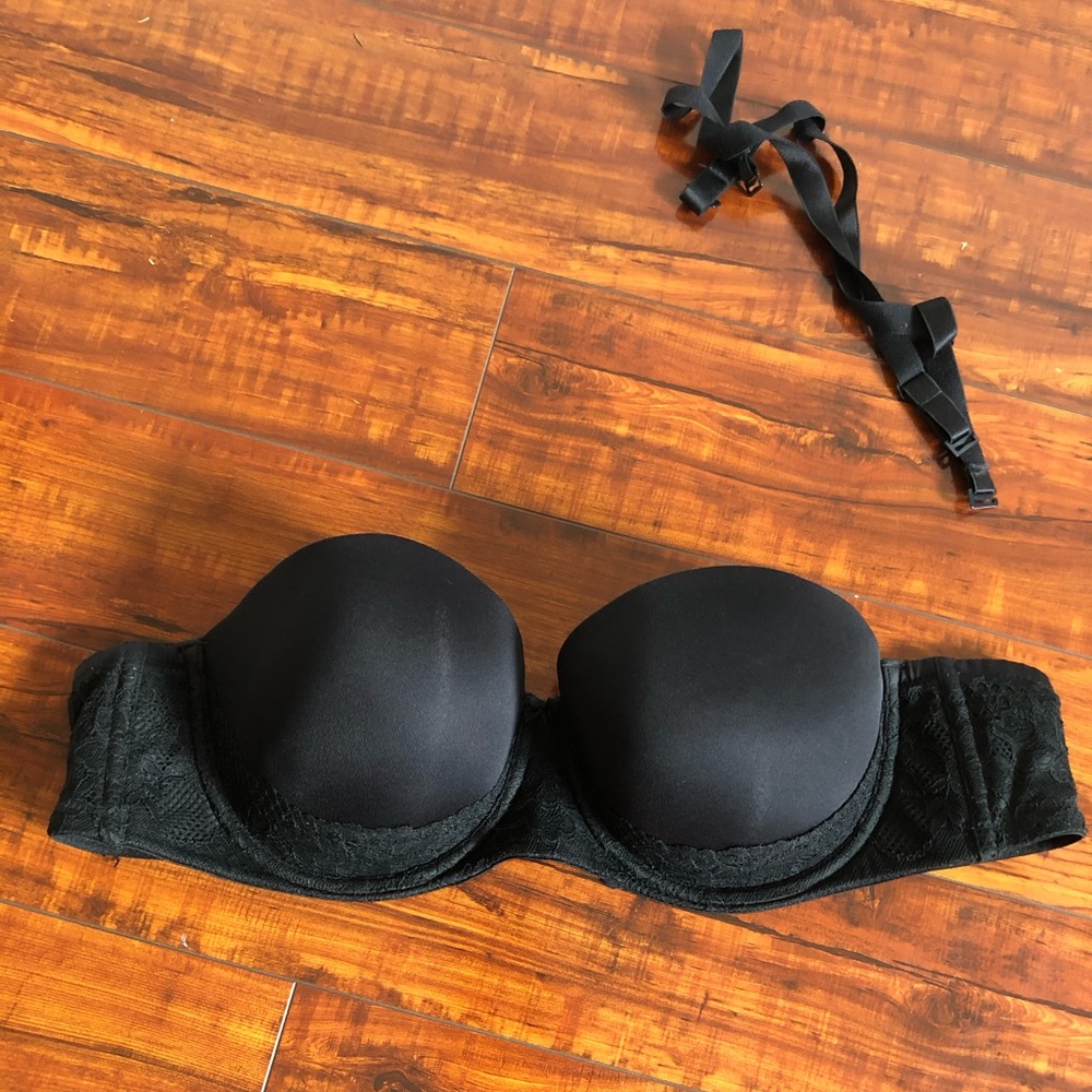 TORRID BLACK MICROFIBER LIGHTLY LINED STRAPLESSBRA